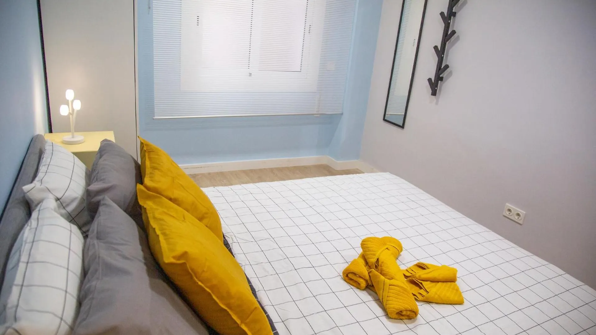 Sunflower Apartment Centrico Tarragone 0*,